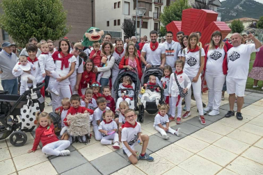 Todas las fotos del cohete de fiestas de Ayegui 2019