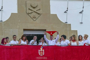 Todas las fotos del cohete de fiestas de Ayegui 2019
