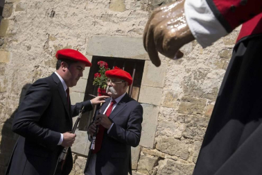 La diversidad es una seña de identidad de Ochagavía y así quedó puesto de manifiesto este año en el inicio festivo