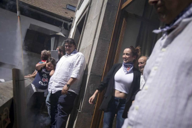 La diversidad es una seña de identidad de Ochagavía y así quedó puesto de manifiesto este año en el inicio festivo