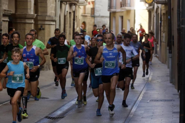 Xabier Zarranz y María Pilar De Gracia triunfan en el Cross Iturbero de Lumbier.