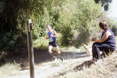 Xabier Zarranz y María Pilar De Gracia triunfan en el Cross Iturbero de Lumbier.