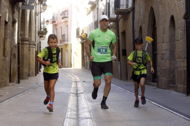 Xabier Zarranz y María Pilar De Gracia triunfan en el Cross Iturbero de Lumbier.