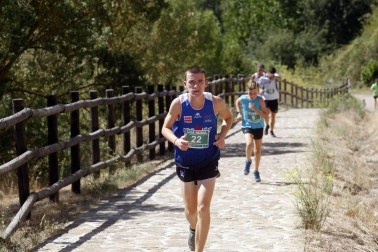 Xabier Zarranz y María Pilar De Gracia triunfan en el Cross Iturbero de Lumbier.