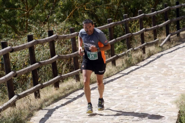 Xabier Zarranz y María Pilar De Gracia triunfan en el Cross Iturbero de Lumbier.