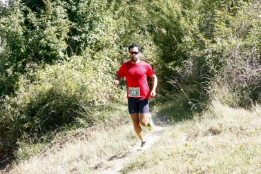 Xabier Zarranz y María Pilar De Gracia triunfan en el Cross Iturbero de Lumbier.
