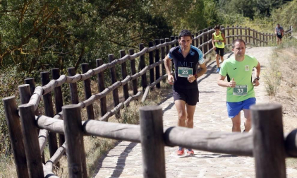 Xabier Zarranz y María Pilar De Gracia triunfan en el Cross Iturbero de Lumbier.