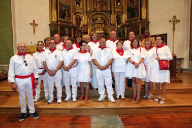La localidad les dedicó la jornada festiva del lunes y homenajeó a los vecinos que cumplen 65 años y se jubilan