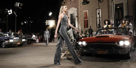 Fotos del desfile organizado por el diseñador y la actriz, una de las citas clave de la Fashion Week de Nueva York