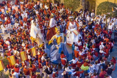 Galería de imágenes del Día de los Mayores en las fiestas de Cintruénigo.