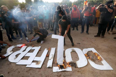 La manifestación registra la participación más baja de los últimos años.