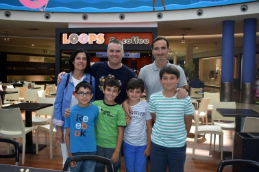 El sábado 7 de setiembre, el Club Ajedrez Orvina y la Federación Navarra de Ajedrez organizaron el X Torneo Infantil Itaroa, en el que tomaron parte 83 ajedrecistas divididos en cuatro categorías. Los jugadores ocuparon con sus tableros la plaza central del citado centro comercial, donde también se instaló un ajedrez gigante.