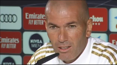 Zidane: “Dejad de decir que no cuento con Vinícius”