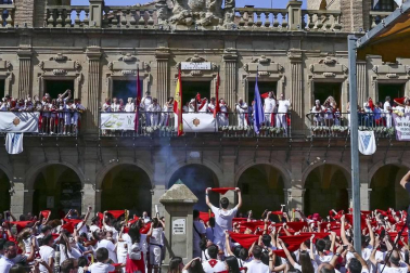 fotos del cohete de fiestas de Viana