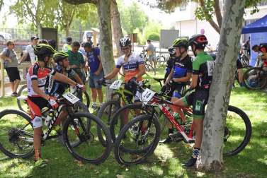 Todas las fotos del XI Open Villa de Peralta disputado este sábado, primera prueba del XXVI Open Diario de Navarra de BTT