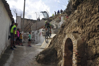 Todas las fotos del XI Open Villa de Peralta disputado este sábado, primera prueba del XXVI Open Diario de Navarra de BTT