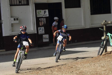 Todas las fotos del XI Open Villa de Peralta disputado este sábado, primera prueba del XXVI Open Diario de Navarra de BTT
