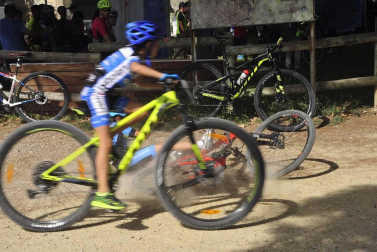 Todas las fotos del XI Open Villa de Peralta disputado este sábado, primera prueba del XXVI Open Diario de Navarra de BTT