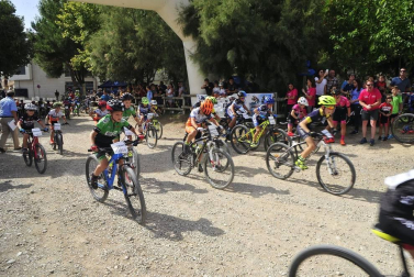 Todas las fotos del XI Open Villa de Peralta disputado este sábado, primera prueba del XXVI Open Diario de Navarra de BTT