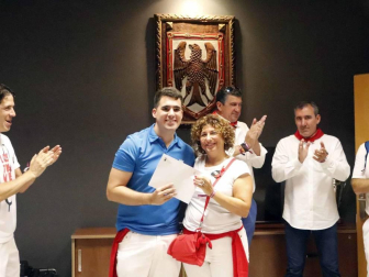 Todas las fotos del cohete de fiestas de Villafranca.