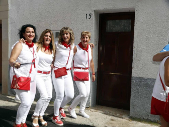Todas las fotos del cohete de fiestas de Villafranca.