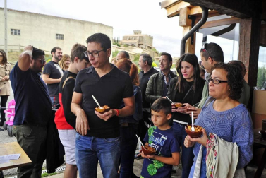 Todas las fotos del Día de las Migas de Ujué, en Diario de Navarra