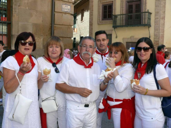 Corella ha dedicado su segundo día de fiestas a honrar a la virgen de la Merced con la misa y la tradicional procesión.