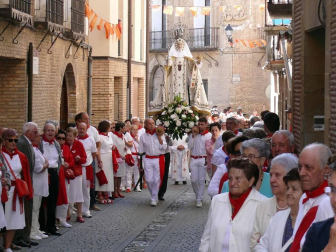 Corella ha dedicado su segundo día de fiestas a honrar a la virgen de la Merced con la misa y la tradicional procesión.
