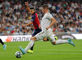 Encuentro de la Jornada 6 de LaLiga Santander 2019-2020 disputado en el estadio Santiago Bernabéu.