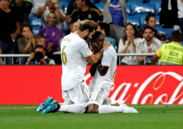 Encuentro de la Jornada 6 de LaLiga Santander 2019-2020 disputado en el estadio Santiago Bernabéu.