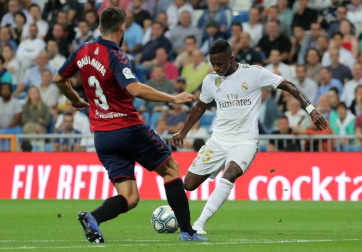 Encuentro de la Jornada 6 de LaLiga Santander 2019-2020 disputado en el estadio Santiago Bernabéu.