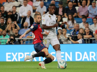 Encuentro de la Jornada 6 de LaLiga Santander 2019-2020 disputado en el estadio Santiago Bernabéu.