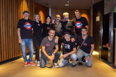 La Fuga, Carlos Escobedo, Ramoncín, Jimmy Barnatán, Sonic Toys, Latxatarra, Kai Etxaniz y Mind de Gap fueron los artistas que se subieron el 19 de septiembre al escenario de la Sala Zentral de la mano de la asociación Afan. Este colectivo, dedicado a las personas con Alzheimer, quiso con este acto 'Recordar a los que olvidan'.