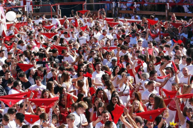 Fotos del cohete de fiestas de Cortes este sábado 28 de septiembre