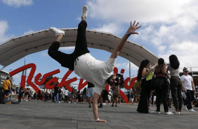 El público pudo disfrutar de las acciones de Drake, Ellie GOulding, Rexha y DJ Alok en el primer día de la cita de Río de Janeiro.