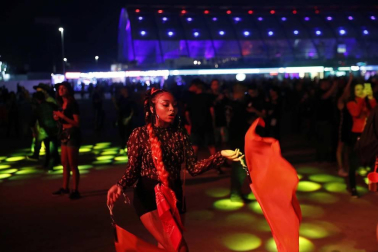 El público pudo disfrutar de las acciones de Drake, Ellie GOulding, Rexha y DJ Alok en el primer día de la cita de Río de Janeiro.