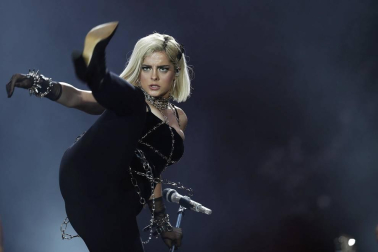 El público pudo disfrutar de las acciones de Drake, Ellie GOulding, Rexha y DJ Alok en el primer día de la cita de Río de Janeiro.