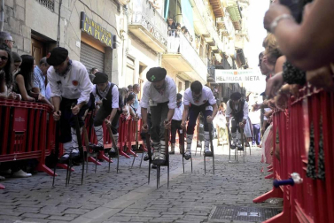 Fotos de la XXVI Carrera de Layas celebrada en Puente la Reina