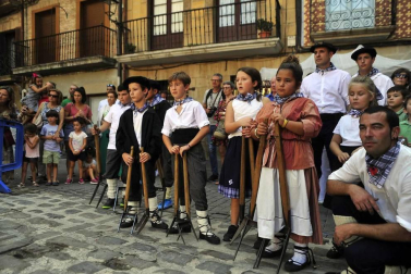 Fotos de la XXVI Carrera de Layas celebrada en Puente la Reina
