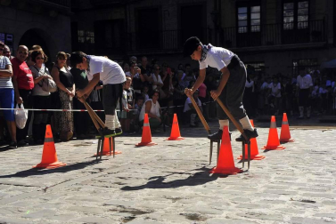 Fotos de la XXVI Carrera de Layas celebrada en Puente la Reina