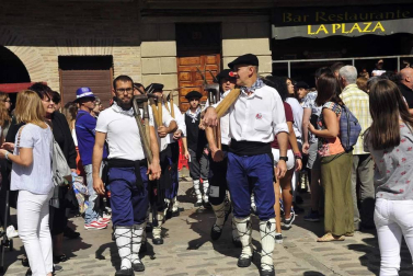 Fotos de la XXVI Carrera de Layas celebrada en Puente la Reina
