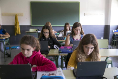 Alumnado del IESO Berriozar durante una jornada lectiva.