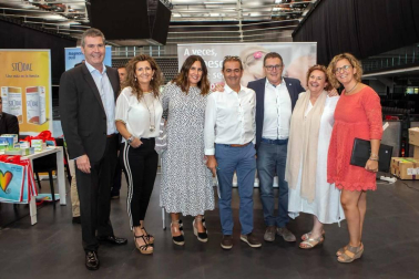 Más de 30 laboratorios de parafarmacia y medicamentos genéricos se reunieron en Expofarma 2019, la octava edición de esta feria organizada por Nafarco. Se trata de una jornada creada para poner en contacto en un solo espacio y durante un día a las principales empresas de producción con las farmacias socias de la cooperativa navarra. La principal novedad de este año ha sido la sede escogida.