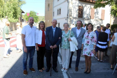 Las celebraciones en torno al día de San Miguel son una de las tradiciones más arraigadas entre los vecinos de Aoiz. La programación festiva se desarrolló del viernes 27 al domingo 29, y tuvo entre sus actos principales la danza que rememora la lucha y posterior firma de la paz entre agromonteses y beamonteses, hito histórico ligado a la localidad.