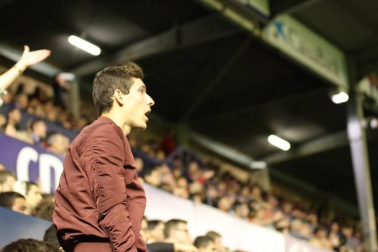 Todas las fotos del búscate en la grada del Osasuna - Villarreal