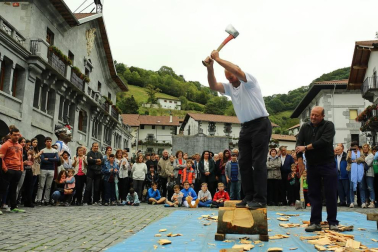 Todas las fotos del Aizkolari Eguna de Leitza 2019