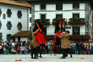 Todas las fotos del Aizkolari Eguna de Leitza 2019
