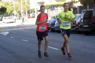 Más de medio millar de corredores han tomado parte en una de las actividades estrella del Día del barrio pamplonés.