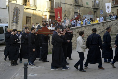 Todas las fotos de la procesión de los Muros de Tafalla celebrada este domingo 6 de octubre de 2019.