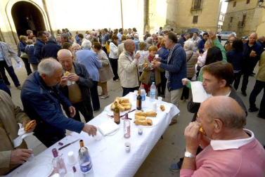 Todas las fotos de la procesión de los Muros de Tafalla celebrada este domingo 6 de octubre de 2019.